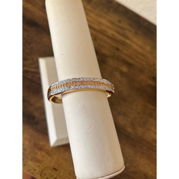 Stunning Gold Tone Hinge Bracelet With 3 Rows Of Blingy Studs - Picture 2 of 9